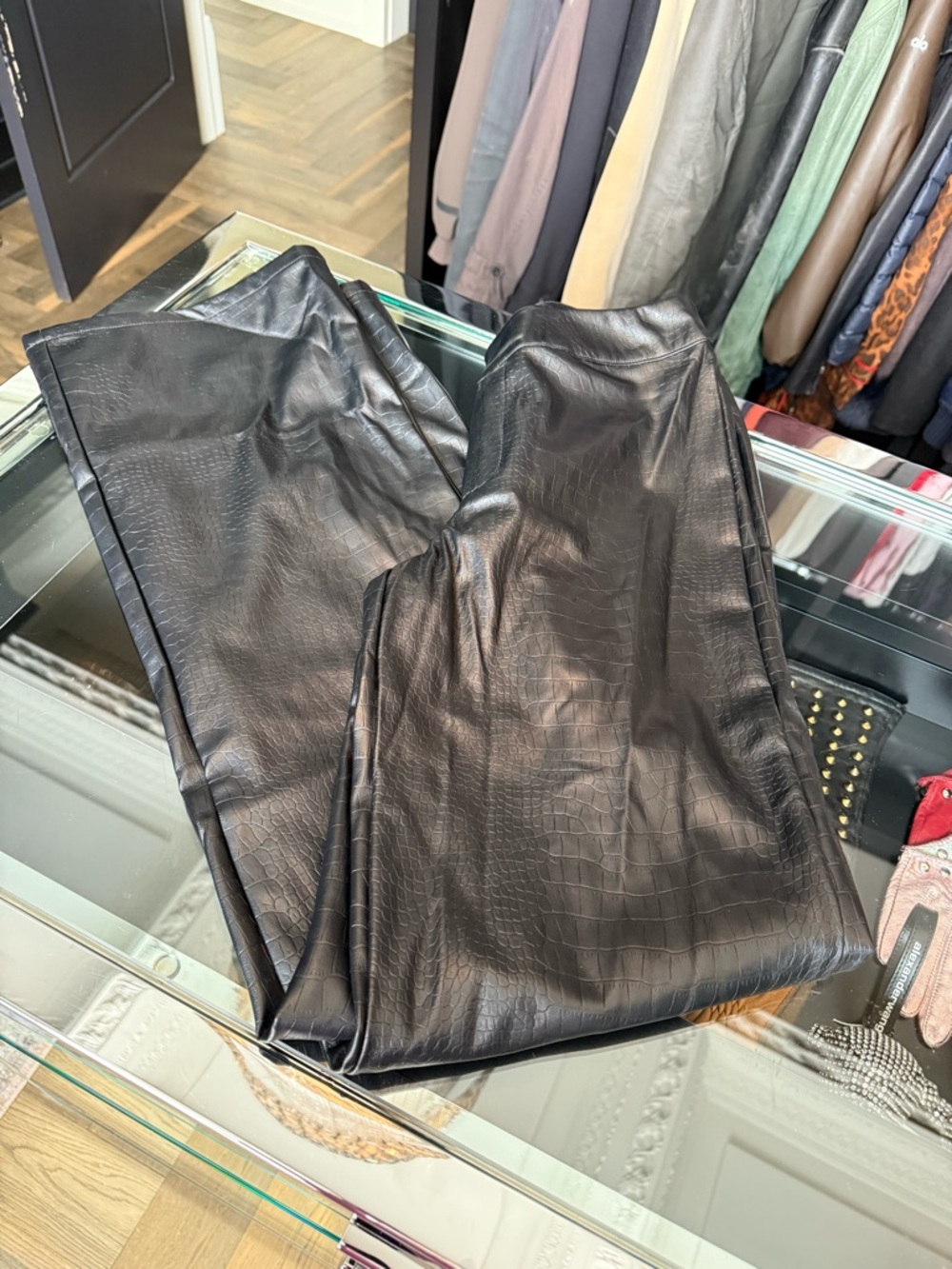Outcast Sevara Pant - Picture 5 of 8